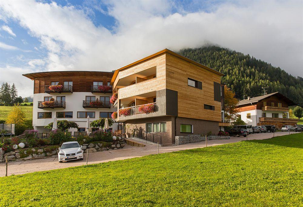 Hotel Dolomitenblick Terento Esterno foto