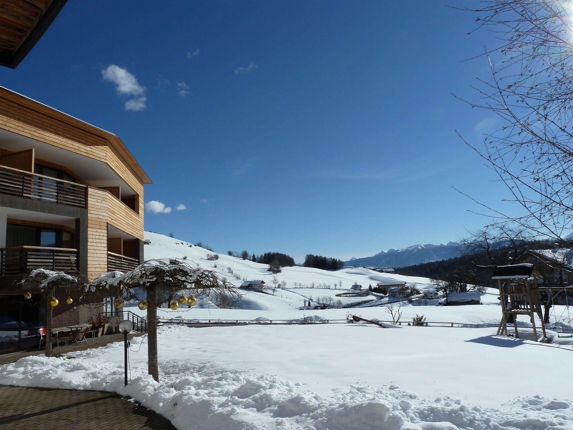 Hotel Dolomitenblick Terento Esterno foto